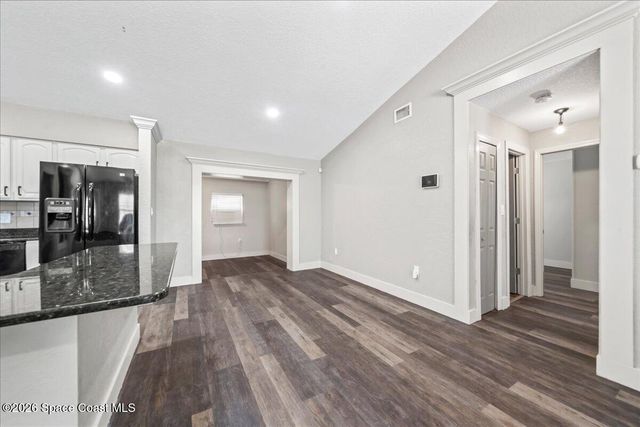 697 Hamm Street NW, Palm Bay, FL 32907