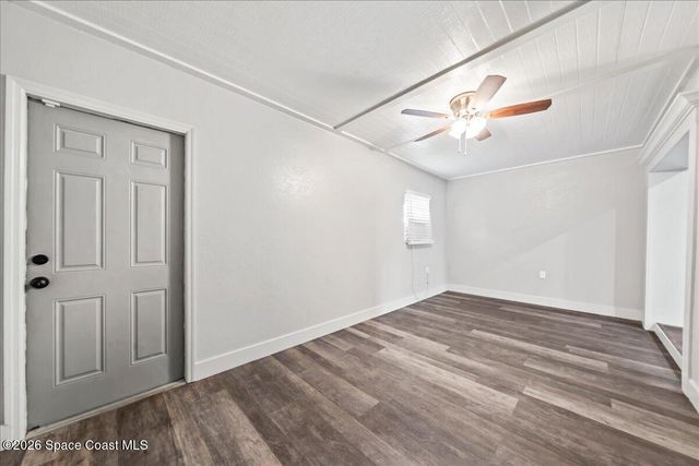 697 Hamm Street NW, Palm Bay, FL 32907