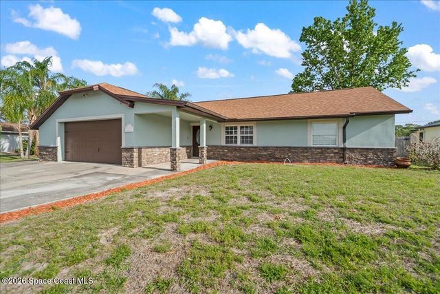 697 Hamm Street NW, Palm Bay, FL 32907