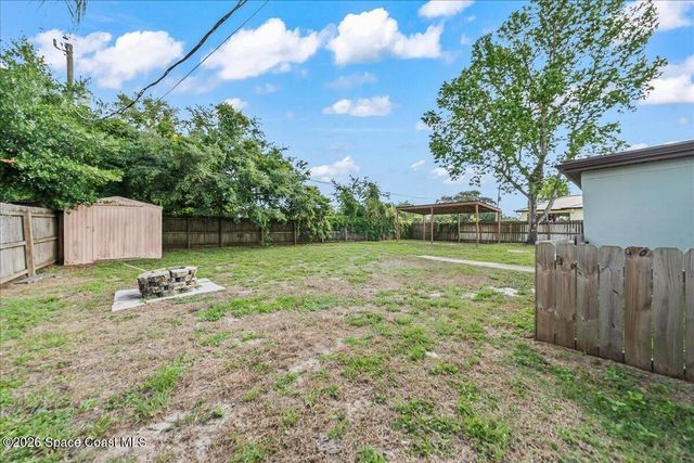 697 Hamm Street NW, Palm Bay, FL 32907