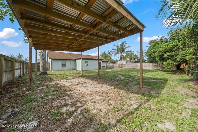 697 Hamm Street NW, Palm Bay, FL 32907