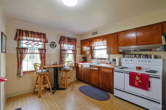 3686 Cincinnati Brookville Road, Hamilton, OH 45013