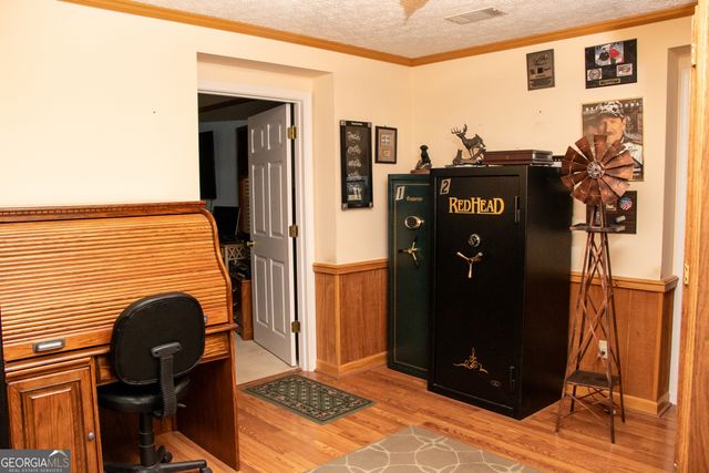 614 N Victory Drive, Lyons, GA 30436