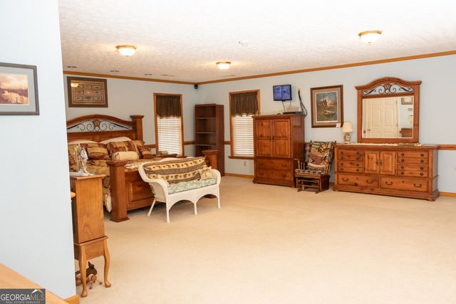 614 N Victory Drive, Lyons, GA 30436