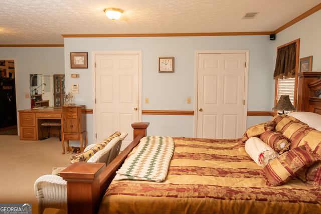 614 N Victory Drive, Lyons, GA 30436