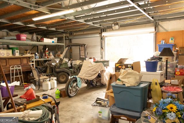 614 N Victory Drive, Lyons, GA 30436