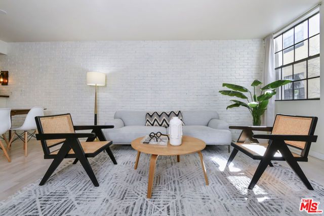750 N Kings Road 217, West Hollywood, CA 90069