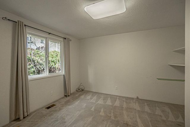 175 Hillcrest Street, Ashland, OR 97520