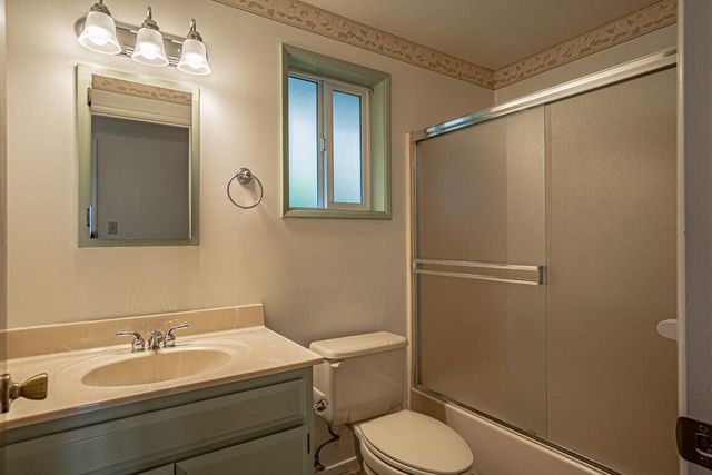 175 Hillcrest Street, Ashland, OR 97520