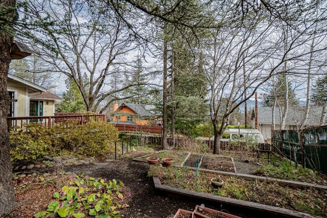 175 Hillcrest Street, Ashland, OR 97520