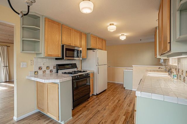 175 Hillcrest Street, Ashland, OR 97520