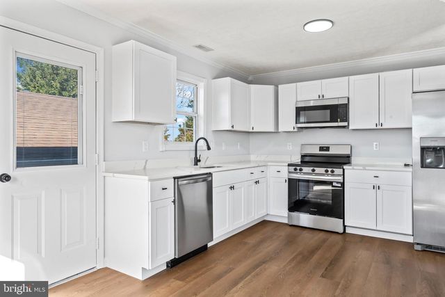 231 DERBY LN, Louisa, VA 23093