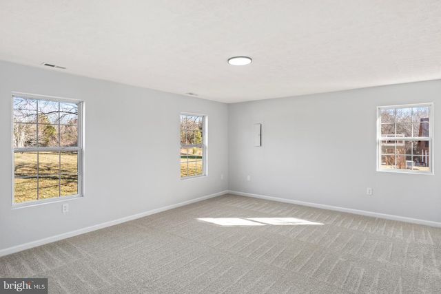 231 DERBY LN, Louisa, VA 23093