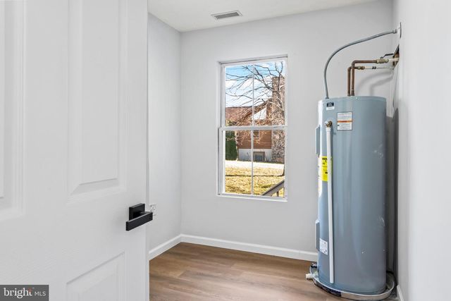 231 DERBY LN, Louisa, VA 23093