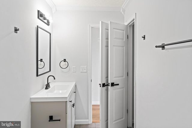 231 DERBY LN, Louisa, VA 23093