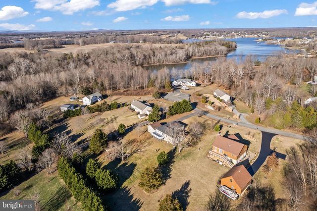 231 DERBY LN, Louisa, VA 23093