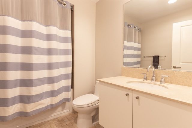 16 Miner St 306, Boston, MA 02215