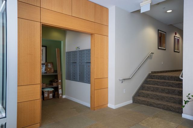 16 Miner St 306, Boston, MA 02215