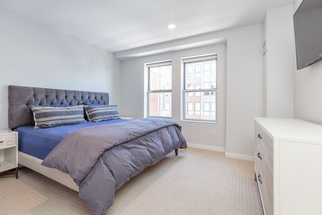 16 Miner St 306, Boston, MA 02215