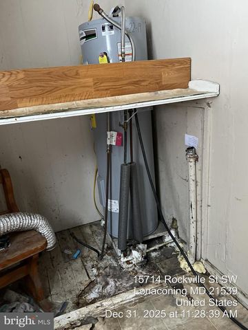 15718 ROCKVILLE ST SW, Lonaconing, MD 21539