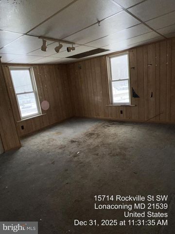 15718 ROCKVILLE ST SW, Lonaconing, MD 21539