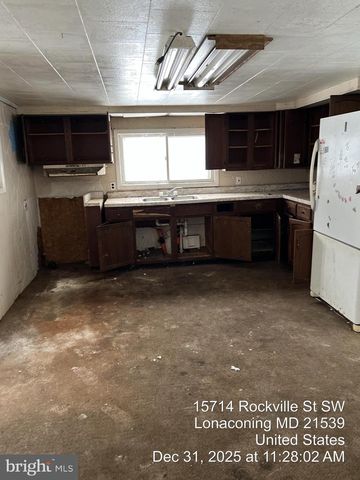 15718 ROCKVILLE ST SW, Lonaconing, MD 21539