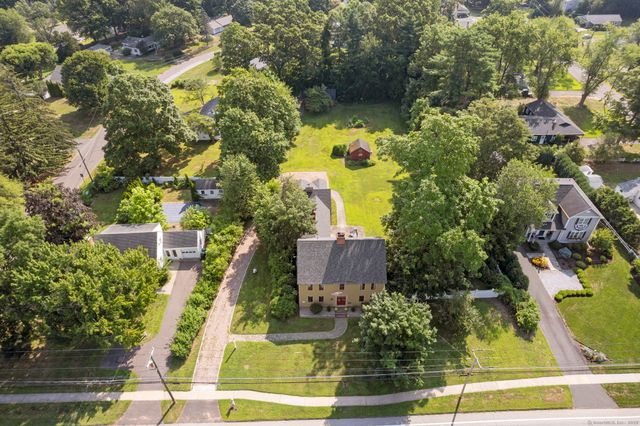 1696 Main Street, Glastonbury, CT 06033