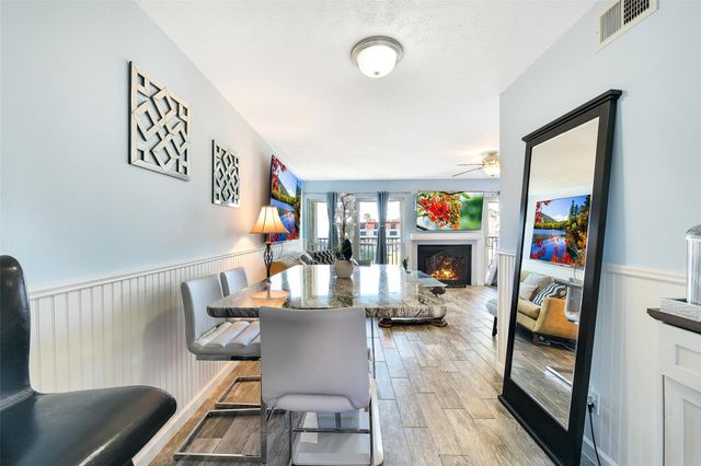 4011 Nasa Rd 1 Parkway 512, El Lago, TX 77586