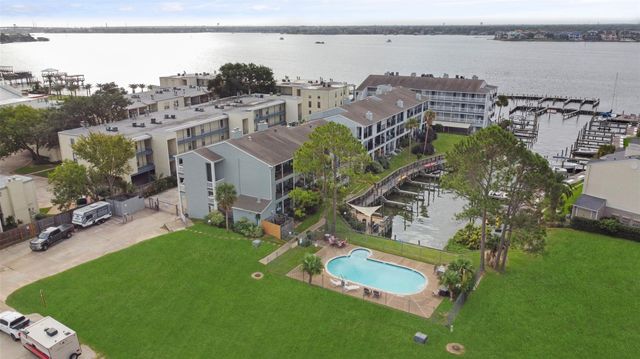 4011 Nasa Rd 1 Parkway 512, El Lago, TX 77586