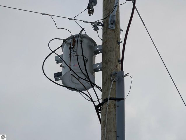 17527 110th Avenue, Evart, MI 49631