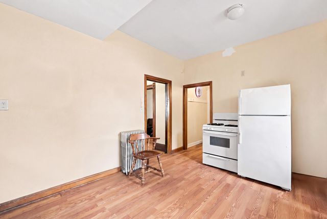 2641 Pillsbury Avenue S, Minneapolis, MN 55408