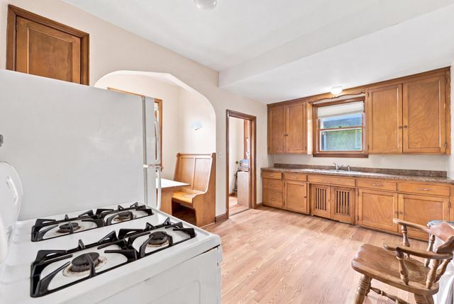2641 Pillsbury Avenue S, Minneapolis, MN 55408