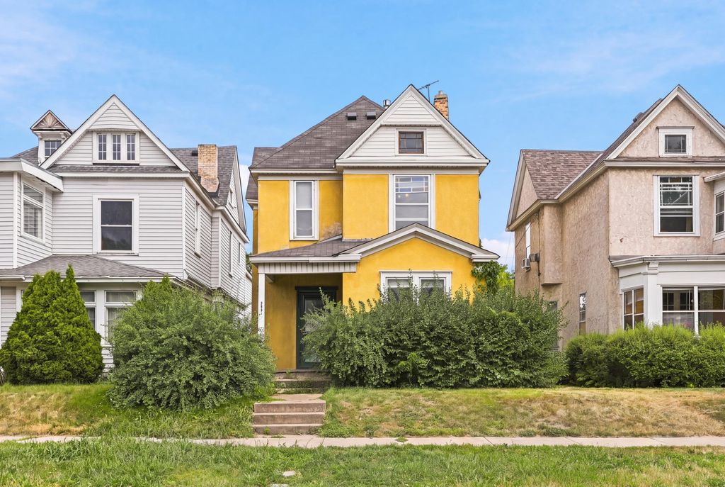 2641 Pillsbury Avenue S, Minneapolis, MN 55408