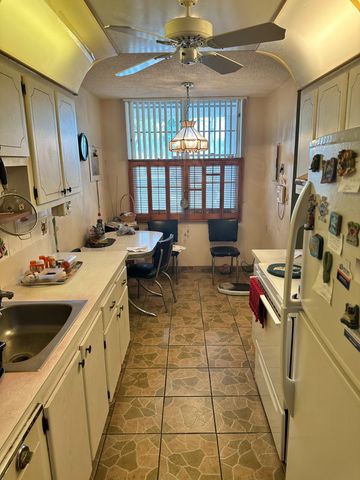4850 NW 29th Court 132, Lauderdale Lakes, FL 33313