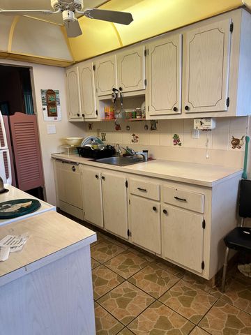 4850 NW 29th Court 132, Lauderdale Lakes, FL 33313