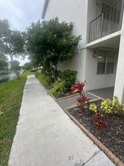 4850 NW 29th Court 132, Lauderdale Lakes, FL 33313