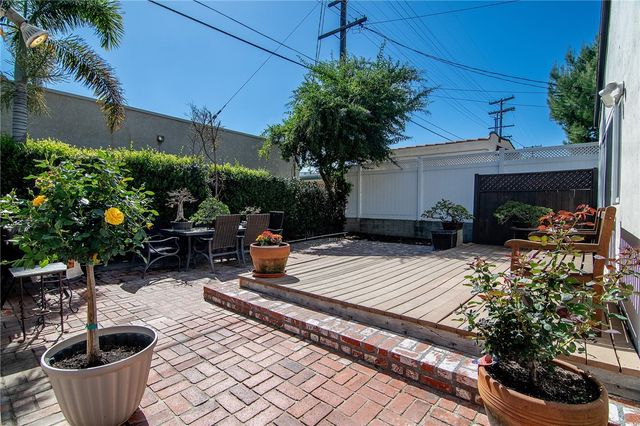 336 W Linden Avenue, Burbank, CA 91506
