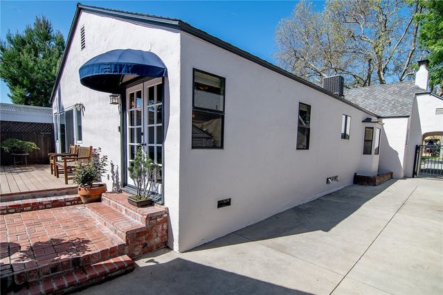 336 W Linden Avenue, Burbank, CA 91506