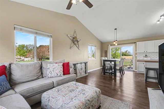 7864 County Farm Road, Greenville, MI 48838