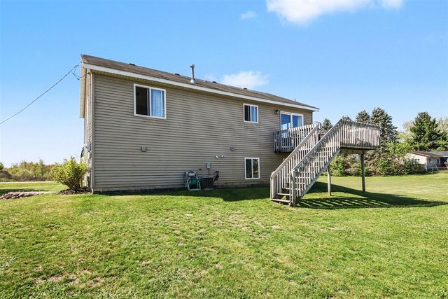 7864 County Farm Road, Greenville, MI 48838
