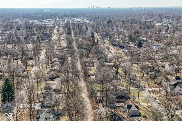 5683 Winthrop Avenue, Indianapolis, IN 46220