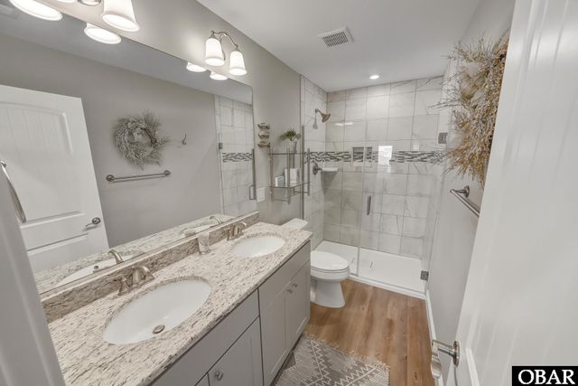 111 Carolyn Drive Unit E, Kill Devil Hills, NC 27948