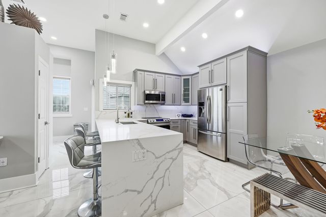 300 Lyons Cove Dr., Myrtle Beach, SC 29577