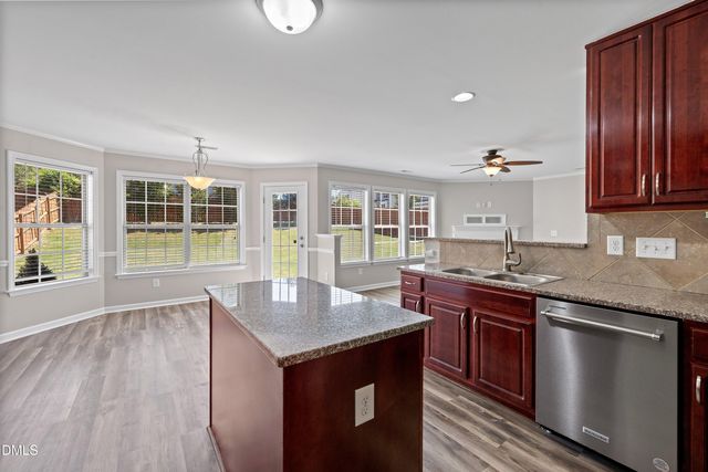 859 Bridlemine, Fuquay Varina, NC 27526