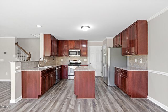 859 Bridlemine, Fuquay Varina, NC 27526