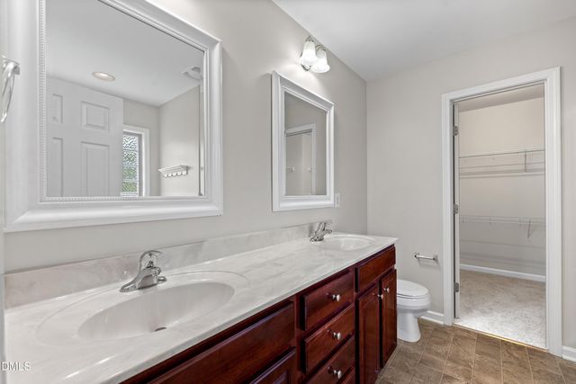 859 Bridlemine, Fuquay Varina, NC 27526
