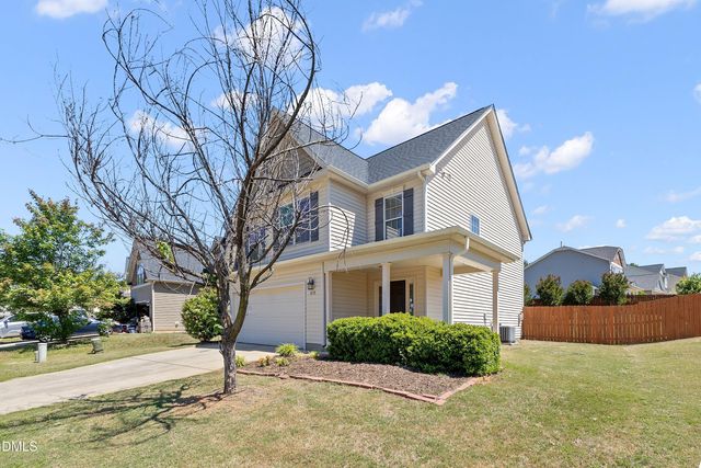 859 Bridlemine, Fuquay Varina, NC 27526