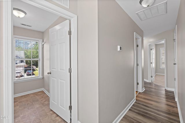859 Bridlemine, Fuquay Varina, NC 27526