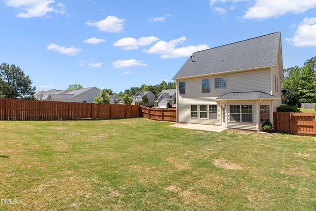 859 Bridlemine, Fuquay Varina, NC 27526