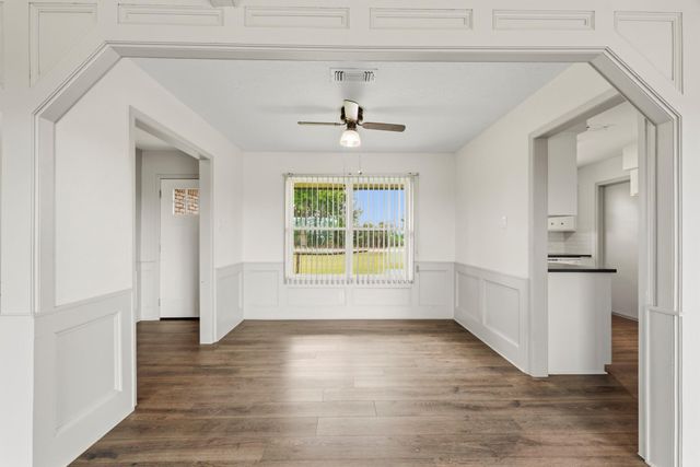 2707 Straznicky Road, Beasley, TX 77417